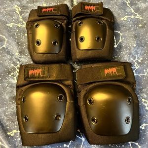 Black Airwalk Skate Pads Set